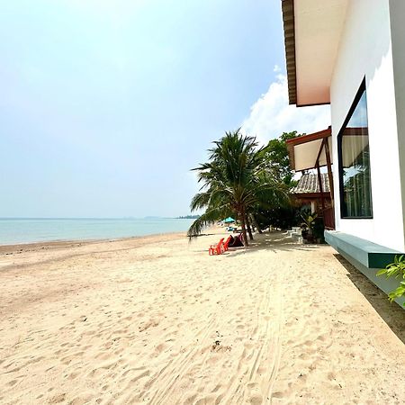 The Scenery Beach Resort Baan Khai Exteriör bild