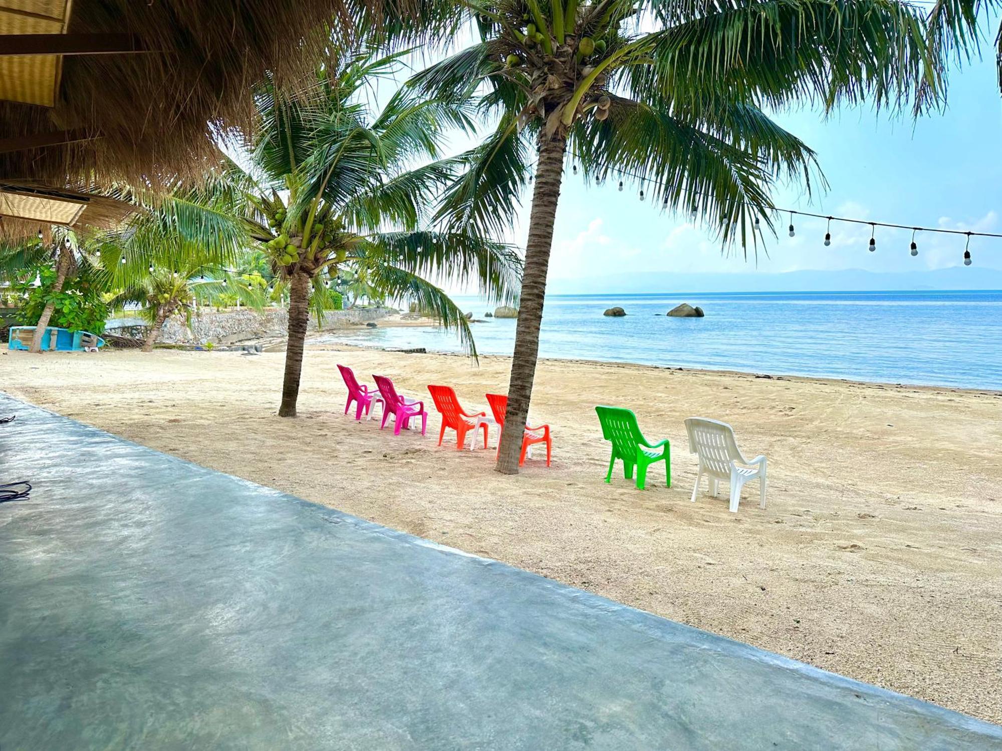 The Scenery Beach Resort Baan Khai Exteriör bild